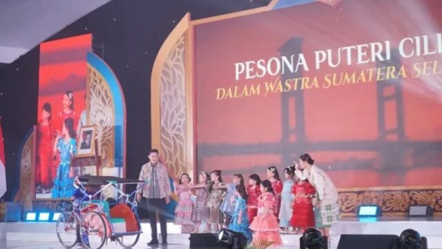 Bupati Musi Rawas Dan Ketua PKK Meriahkan Pembukaan HKG PKK ke-54 di Sumsel 